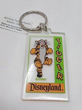 Vintage Disneyland Tigger Acrylic Keychain with Tag